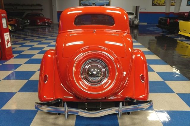 1935 Ford Coupe Steel Body & Fenders / 350 cui 3x2 carbs - photo 8