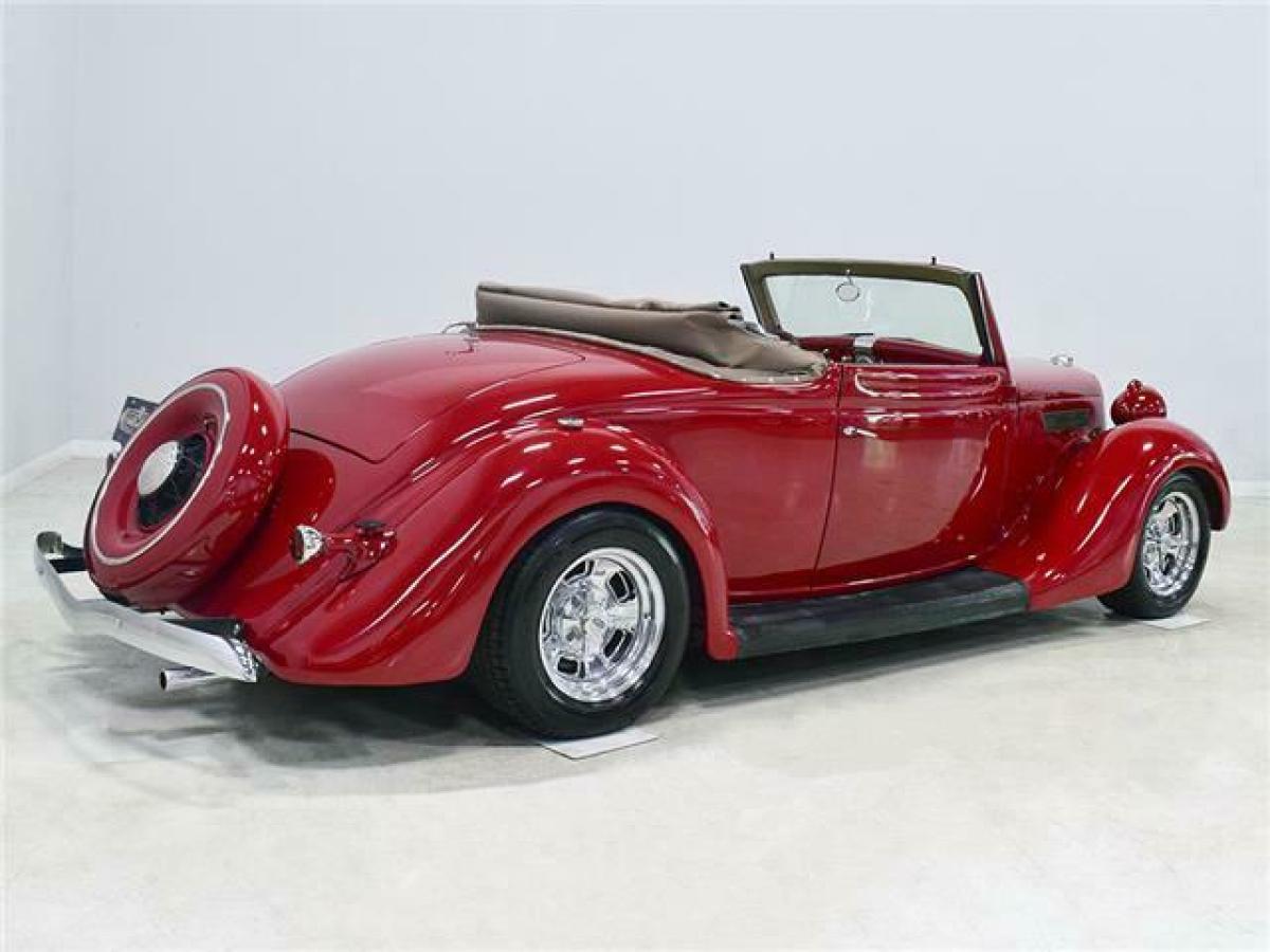 1935 Ford Deluxe - photo 5