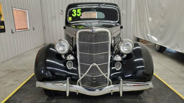1935 Ford Deluxe 5 Window Coupe Rumbleseat - photo 2