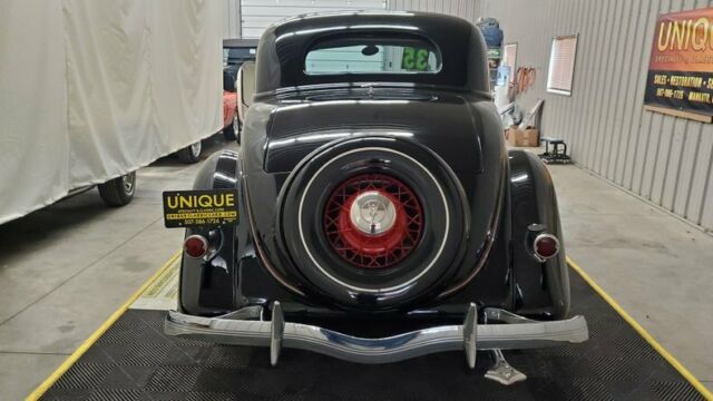 1935 Ford Deluxe 5 Window Coupe Rumbleseat - photo 5