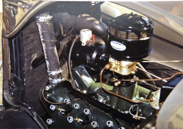 1935 Ford Deluxe Humpback touring - photo 2