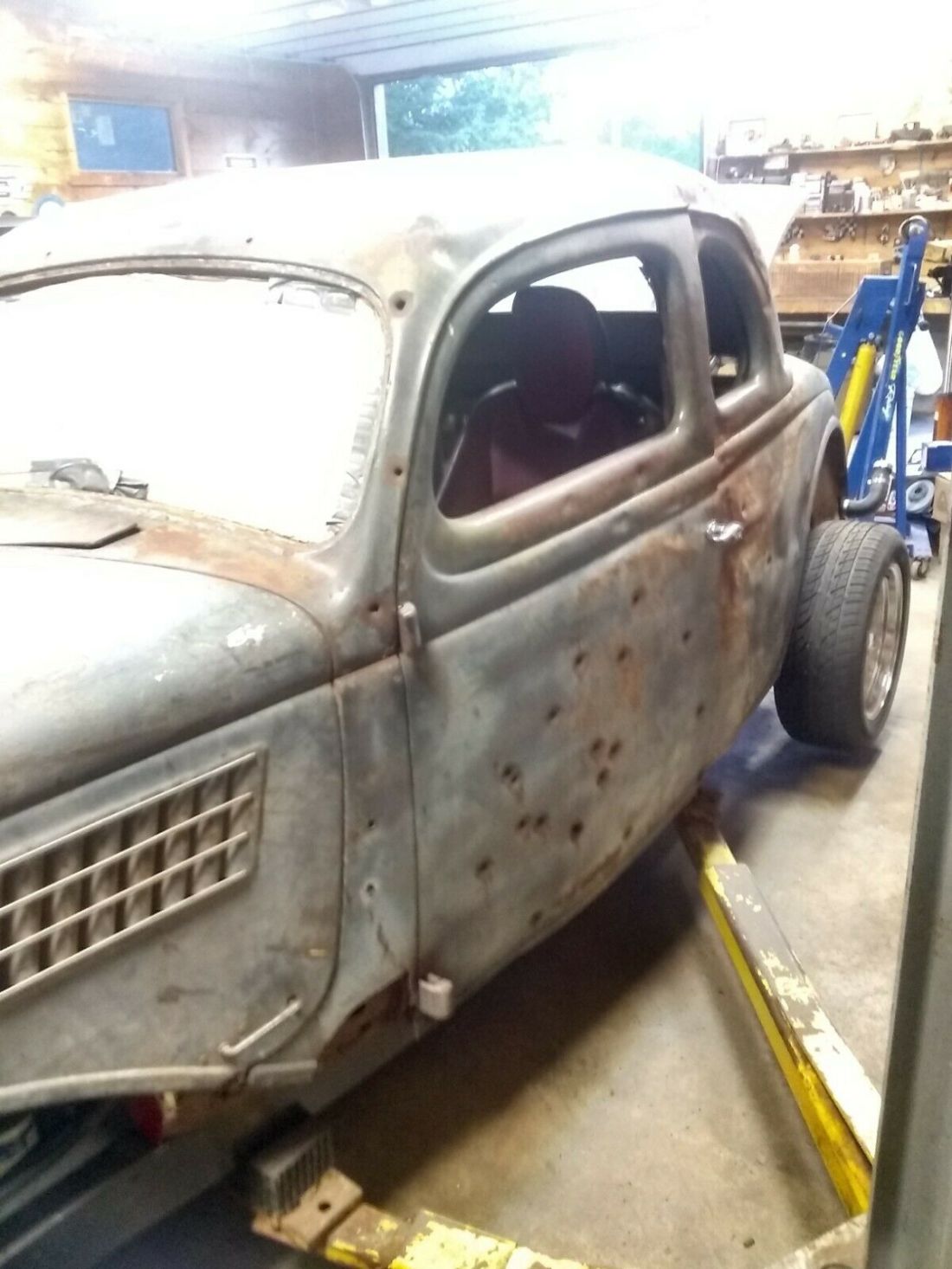 1935 Ford 5 Window Coupe - photo 4
