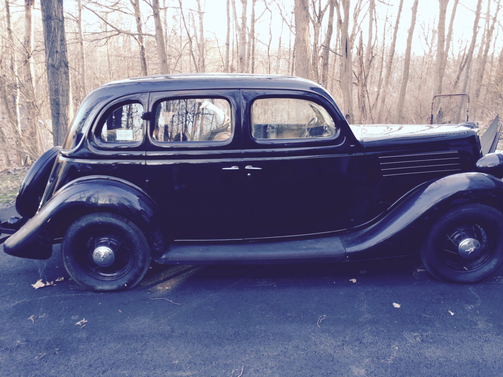 1935 Ford Fordor - photo 2