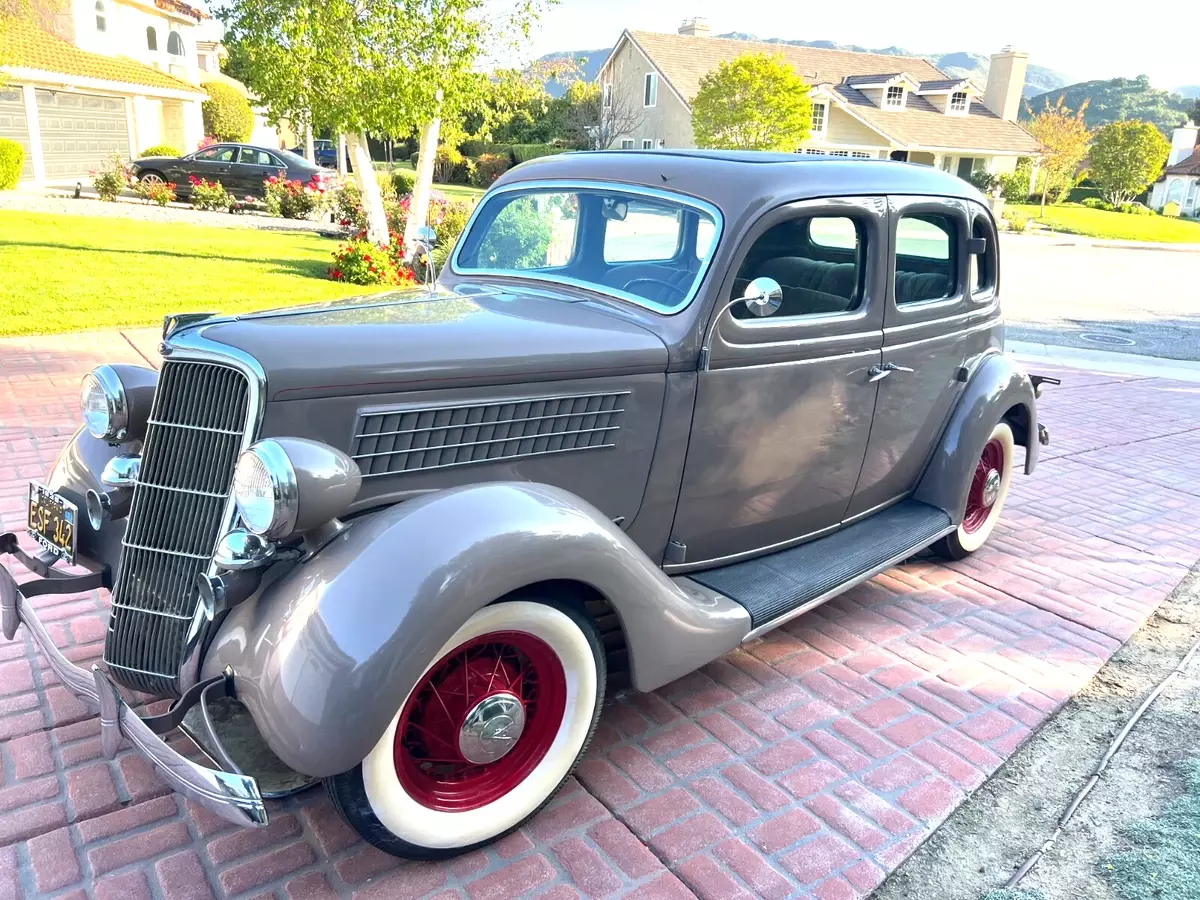 1935 Ford Fordor Model 48 "Trunkback" Sedan. Stunning, California show car. 1935 Ford Fordor Model 48 Trunkback Sedan Correct, Ground Up Restoration