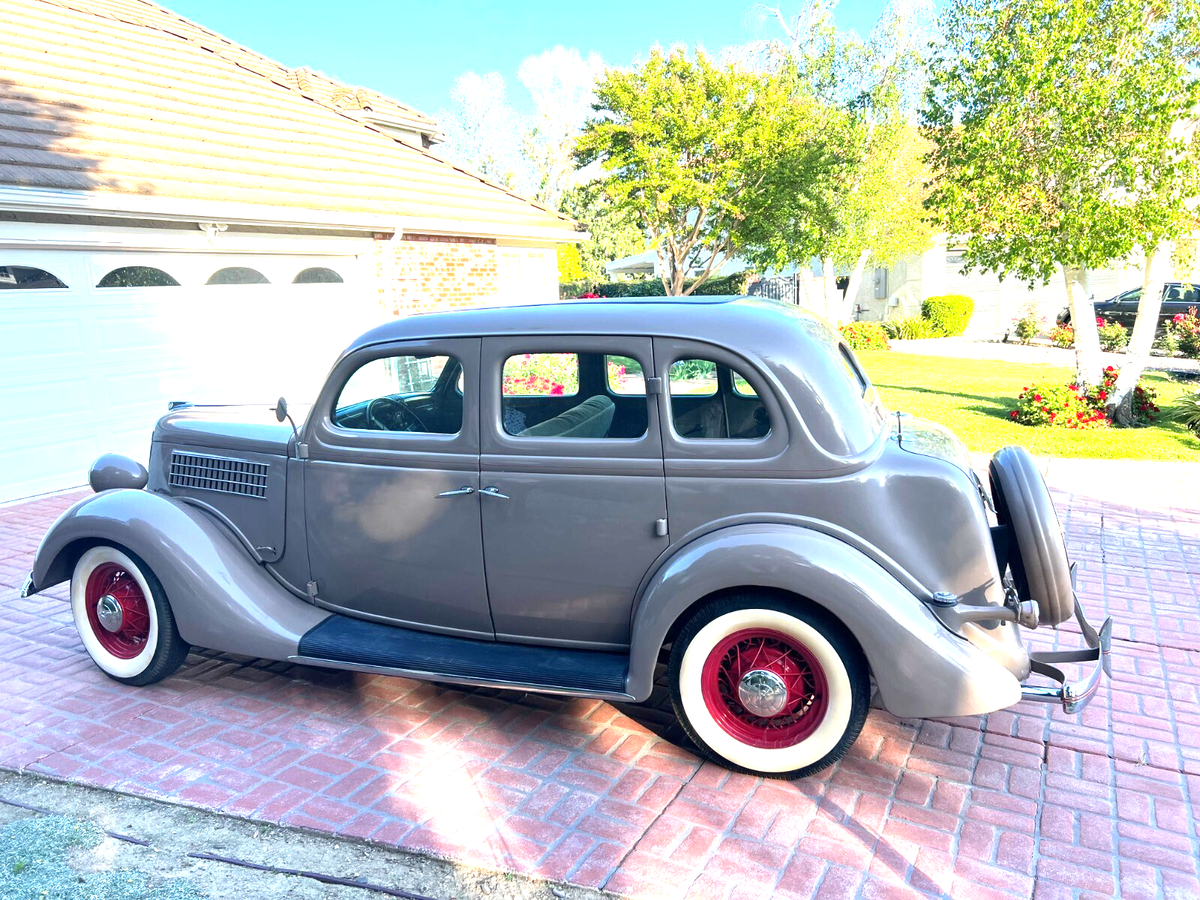 1935 Ford Fordor Model 48 Trunkback Sedan Correct, Ground Up Restoration - photo 11