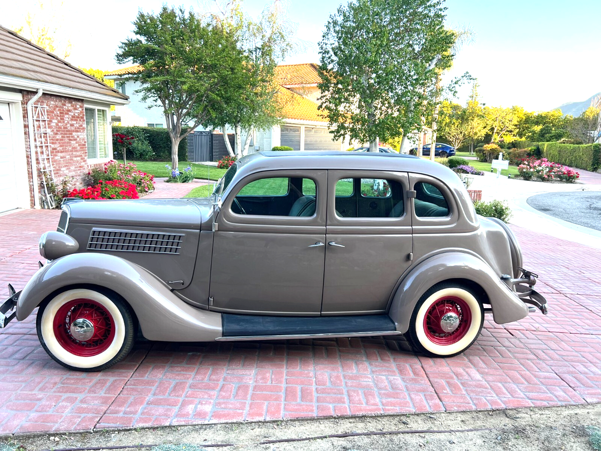 1935 Ford Fordor Model 48 Trunkback Sedan Correct, Ground Up Restoration - photo 12