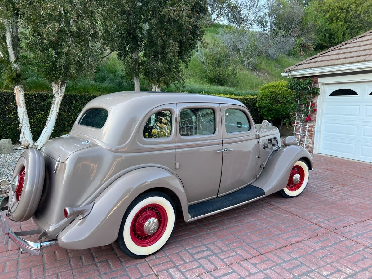 1935 Ford Fordor Model 48 Trunkback Sedan Correct, Ground Up Restoration - photo 7