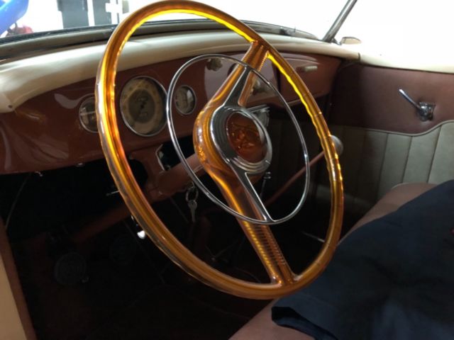1935 Ford Roadster - photo 3