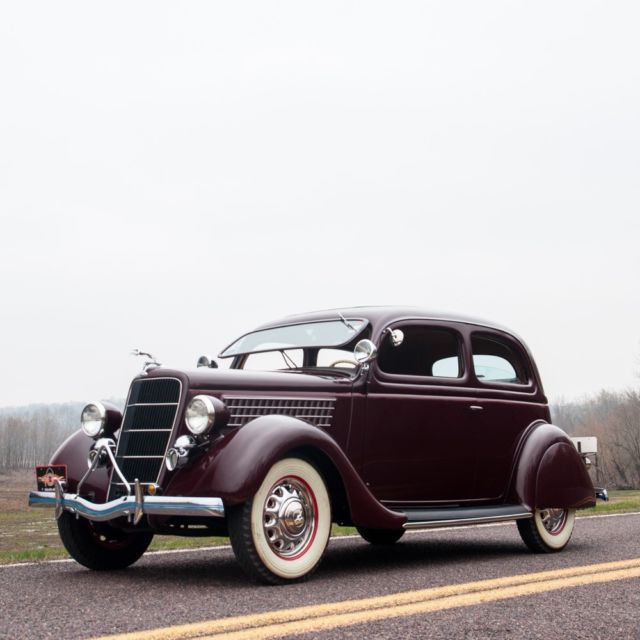 1935 Ford Model 48 Deluxe Tudor Slantback 1935 Ford Other Deluxe Tudor Slantback