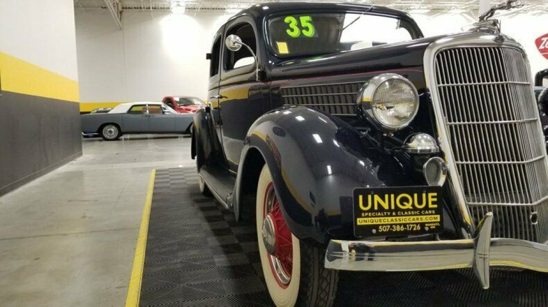1935 Ford Model 48 Slantback Sedan - photo 8