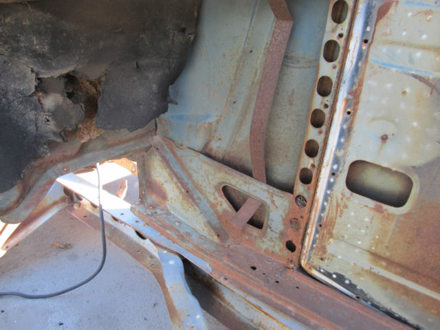 1935 Ford Panel Truck - photo 11