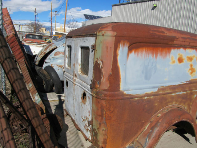 1935 Ford Panel Truck - photo 6