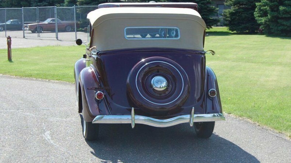 1935 Ford Phaeton 48 - photo 4