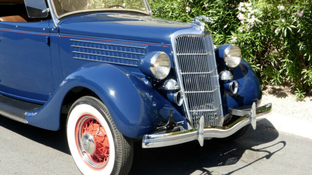 1935 Ford Model 48 Deluxe Phaeton - photo 3