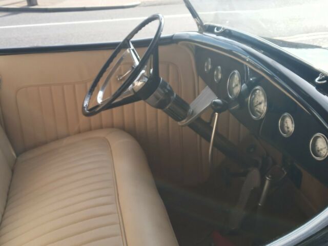 1935 Ford Roadster Street Rod - photo 10