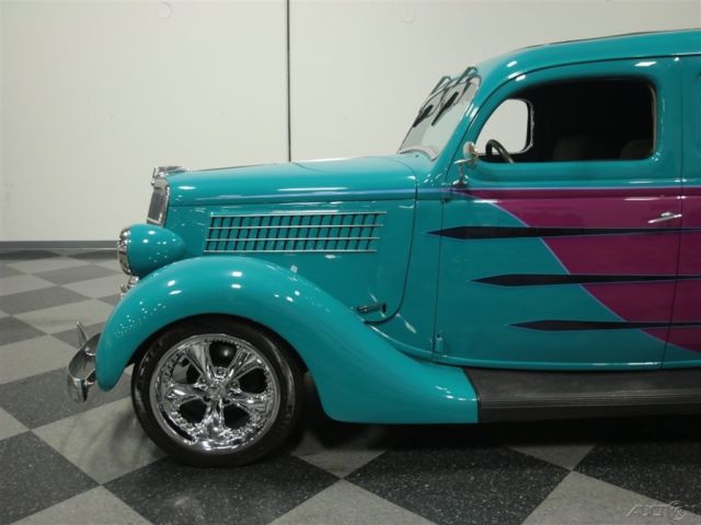 1935 Ford Sedan Delivery - photo 12