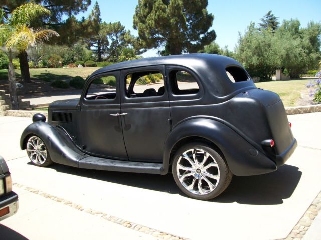 1935 Ford SEDAN, HOTROD, STREETROD, RATROD - photo 3