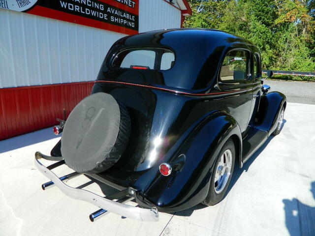 1935 Ford Tudor Hot Rod - photo 9