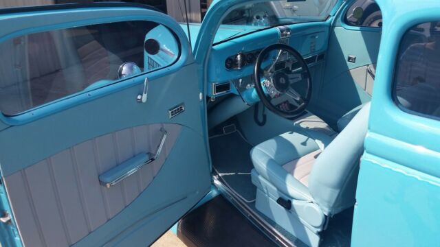 1935 Ford Ford Tudor Slantback Sedan Deluxe - photo 10