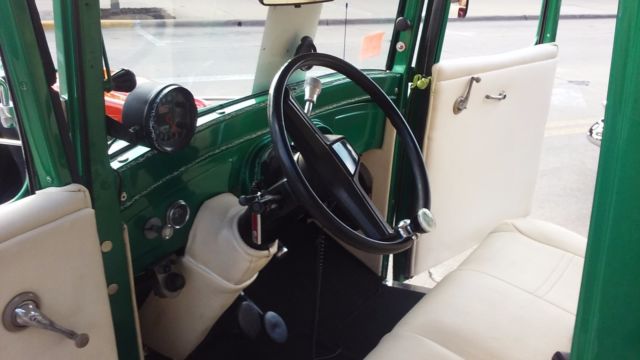 1935 International Harvester truck - photo 4