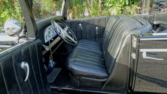 1935 Lincoln Town Car - photo 13