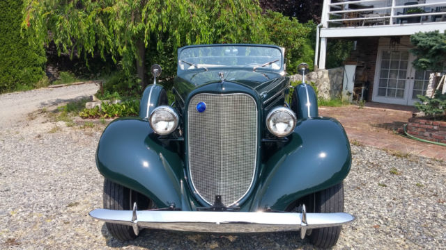 1935 Lincoln Lebaron conv sedan with roll up division window - photo 2