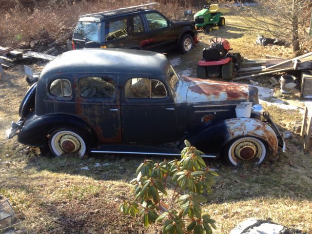 1935 Master Deluxe Suicide Doors 4 Door Sedan Chevy 1935 Chevrolet Master Deluxe