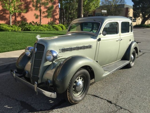 1935 Plymouth Delux --