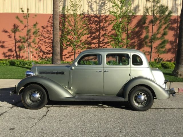 1935 Plymouth Delux -- - photo 5