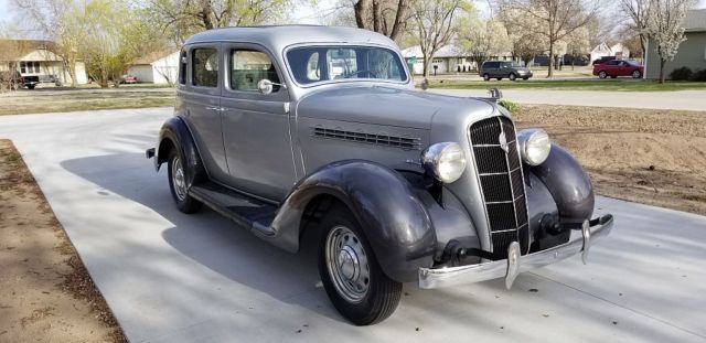 1935 Plymouth PJ Four Door Sedan Deluxe - photo 3