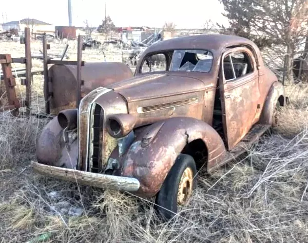 1935 Pontiac Coupe