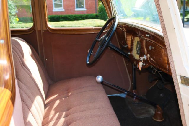 1935 Studebaker Dictator Suicide Sedan - photo 12