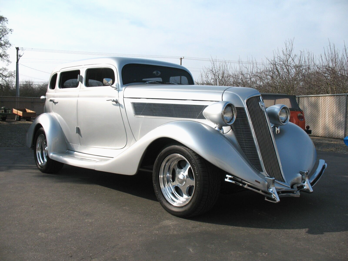 1935 Studebaker - photo 5