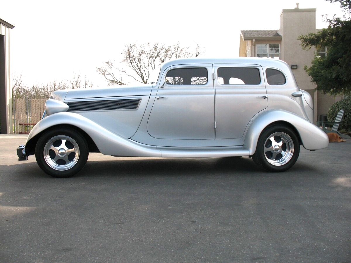 1935 Studebaker - photo 7