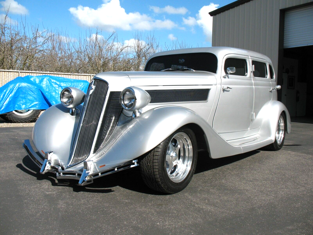 1935 Studebaker - photo 8