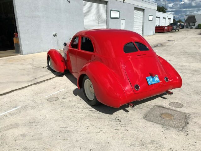 1936 Cord 810 Westchester 4 door - photo 10