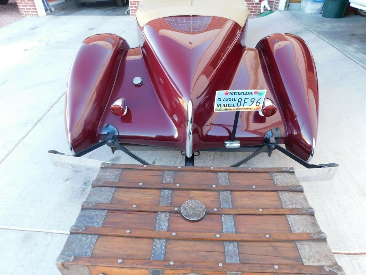 1936 Cord boattail speedster with removable wooden trunk - photo 7