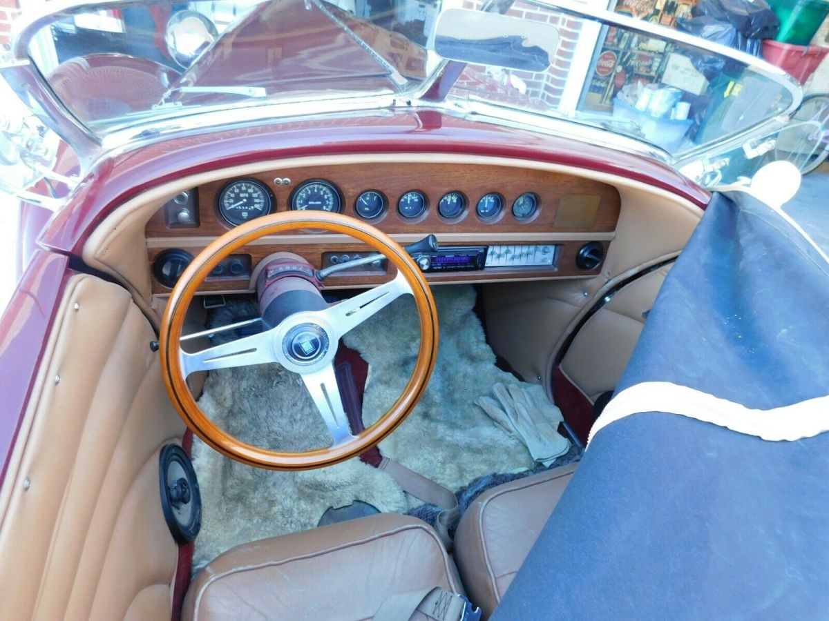 1936 Cord boattail speedster with removable wooden trunk - photo 8