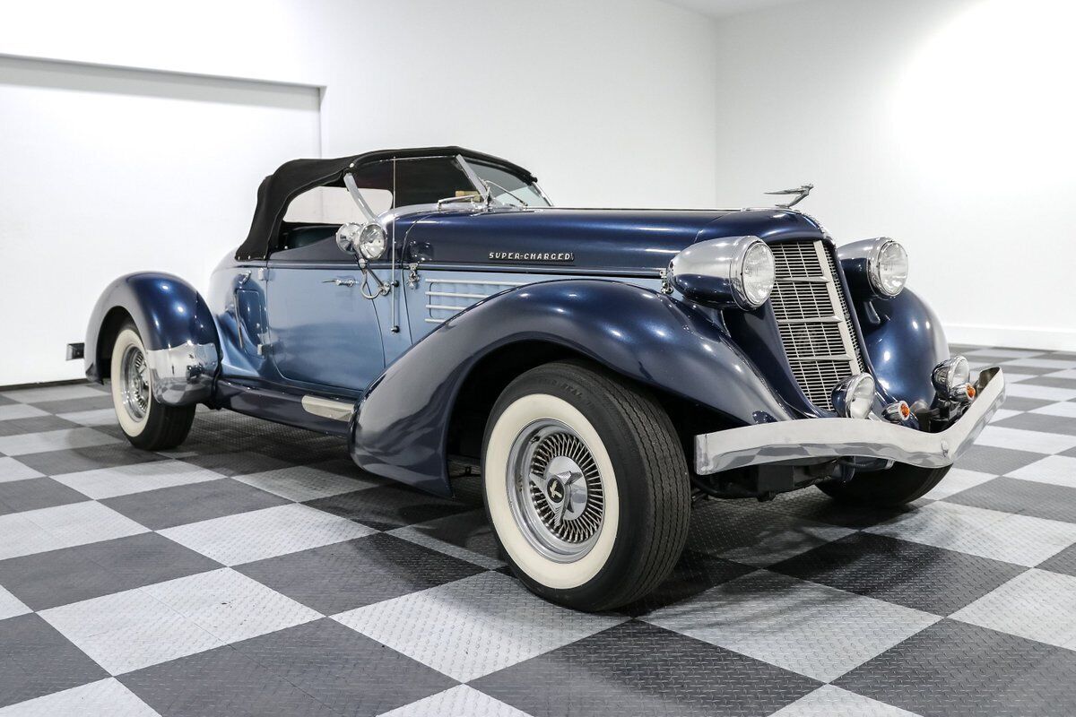 1936 Auburn Speedster - photo 2