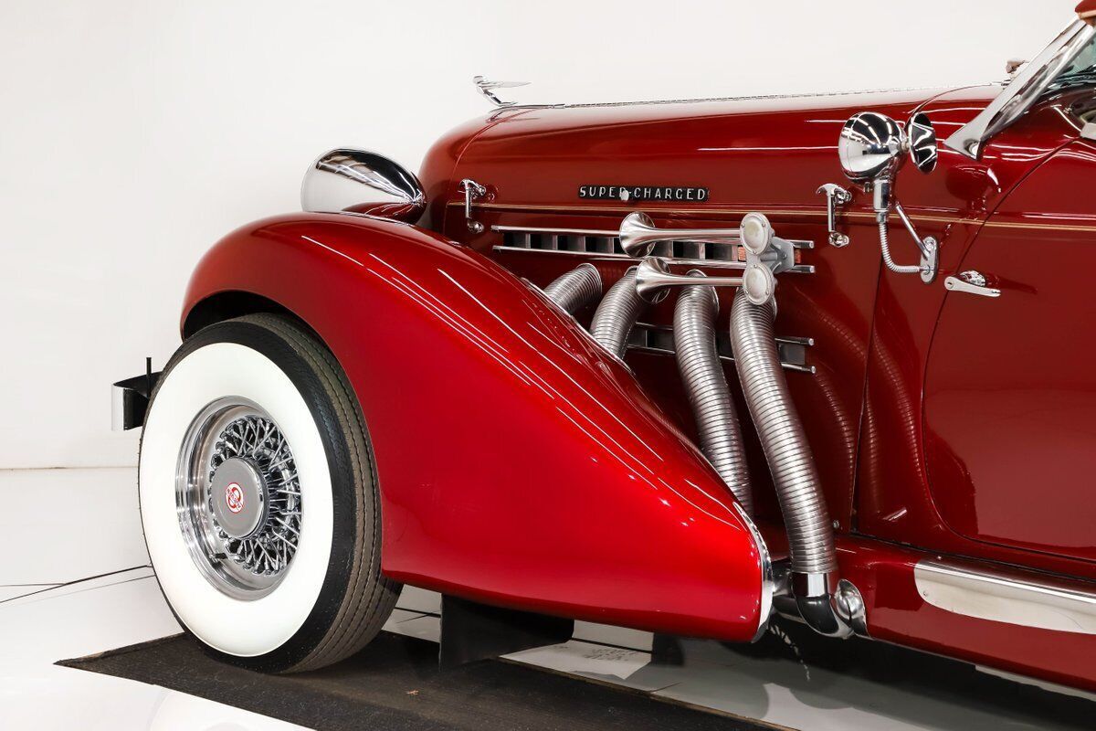 1936 Auburn - photo 11