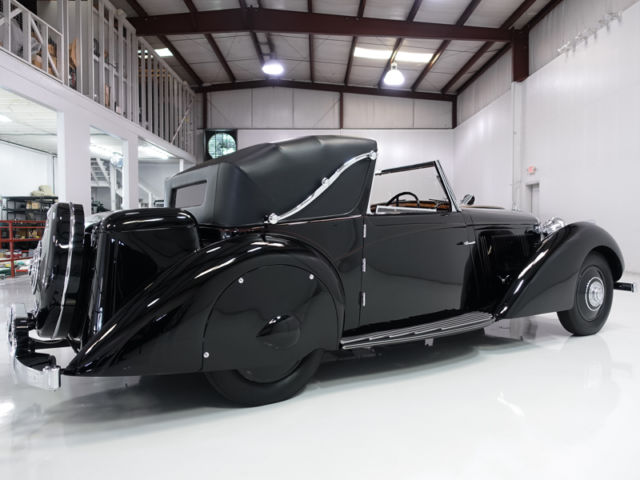 1936 Bentley 3 1/2 Litre Sedanca Coupe, 1 of 1 with unique Windovers coachwork - photo 5