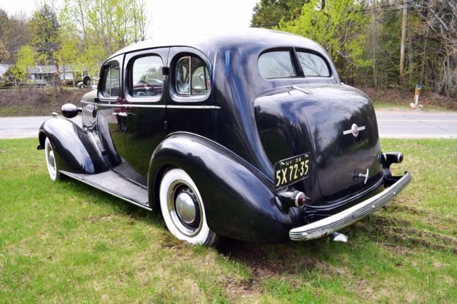 1936 Buick Sedan - photo 6