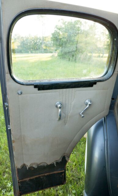 1936 Buick Sedan - photo 11
