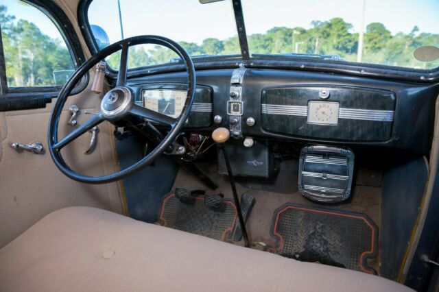 1936 Buick Sedan - photo 13