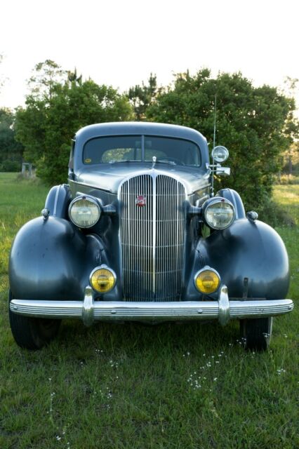 1936 Buick Sedan - photo 3