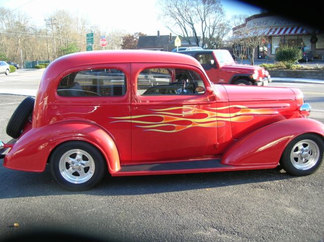 1936 Chevrolet Deluxe - photo 2