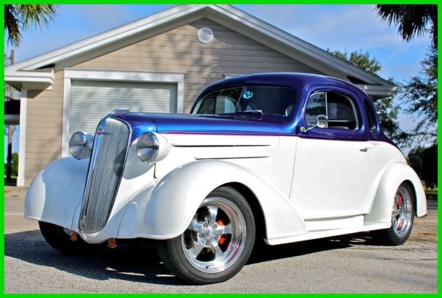 1936 Chevrolet Master Deluxe Coupe Automatic Chevrolet 350ci. V8 1936 Chevrolet Master Deluxe Coupe Master Deluxe Coupe / Street Rod / Show Car