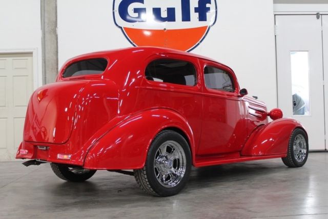 1936 Chevrolet Master Sedan - photo 3