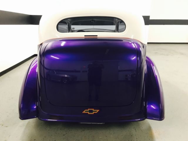 1936 Chevrolet Master Deluxe 2-Door Sedan Street Rod - photo 8