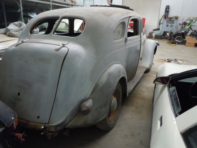 1936 Chrysler Airflow C-9 Airflow 8 - photo 10